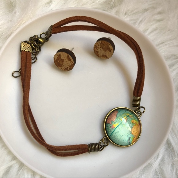 Travel/world themed string bracelet and earrings - Picture 2 of 4